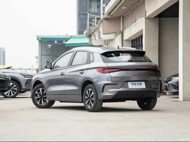 BYD E2 full 2024