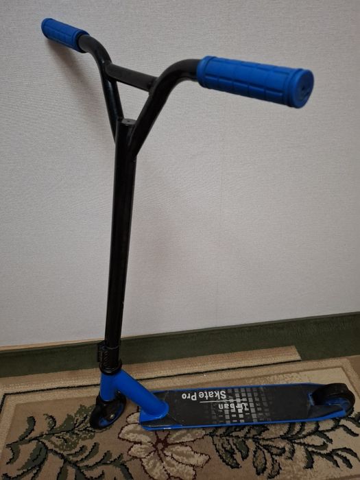 Самокат металический трюковый