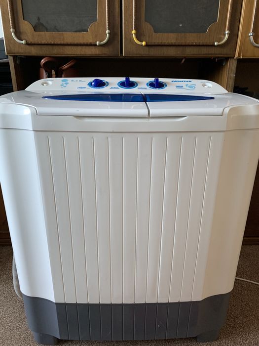 Стриральная машина (полуавтомат)