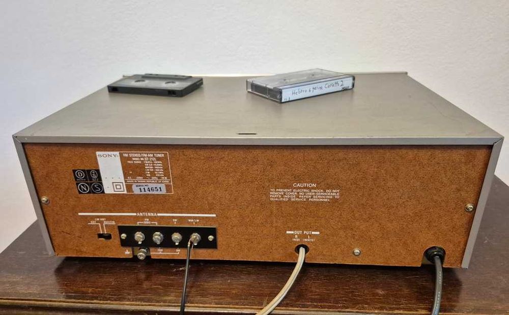 Vand Tuner Radio audio: SONY ST 212L vintage, de colectie !