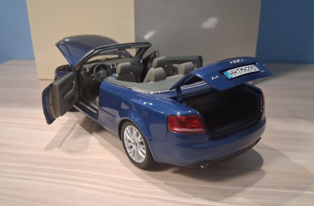 Audi A4 Cabriolet 1:18 Norev