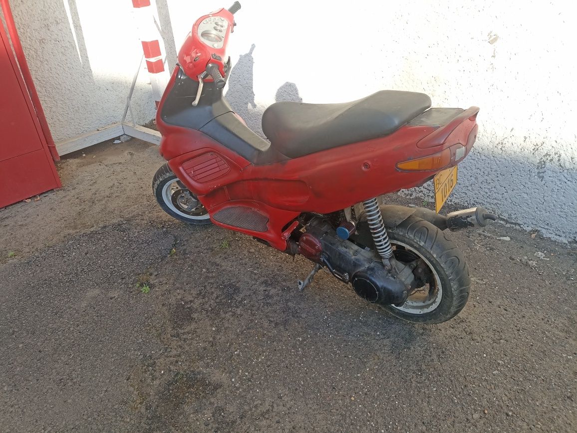 Scuter Gilera Runer 50 cm