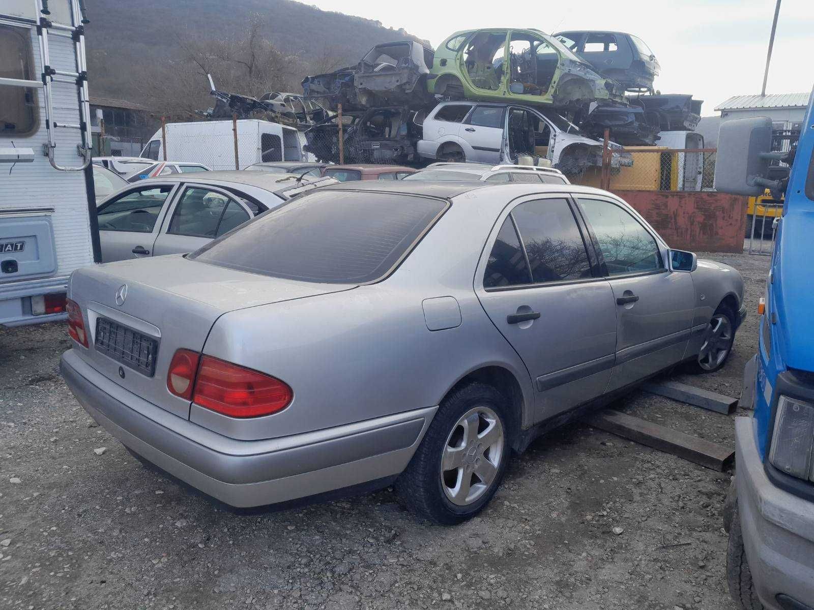 Mercedes E220, 2.2 d, 97 г на части