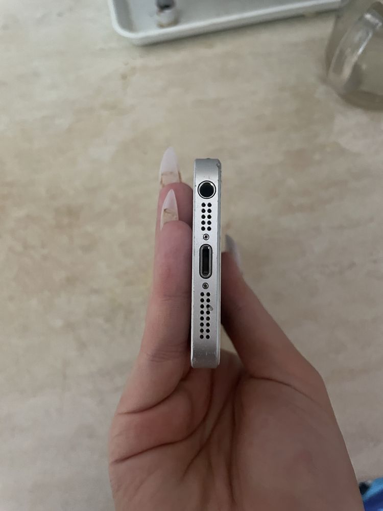 Iphone SE 2016 silver