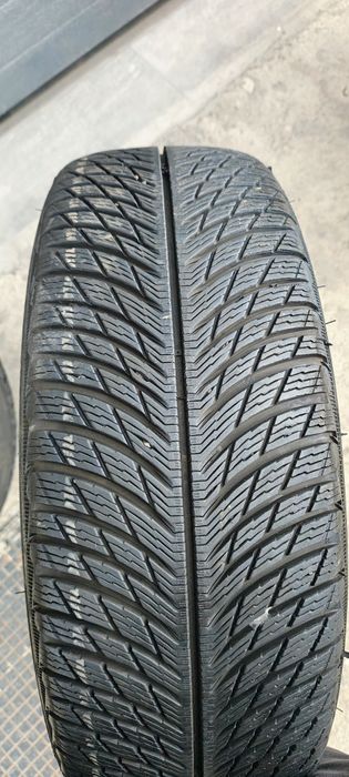 Anvelope iarna Michelin Pilot Alpin 5 235/60/18 profil 7.5mm