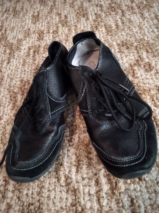 Нови мокасини на МатСтар н.36 само за 6 лв.