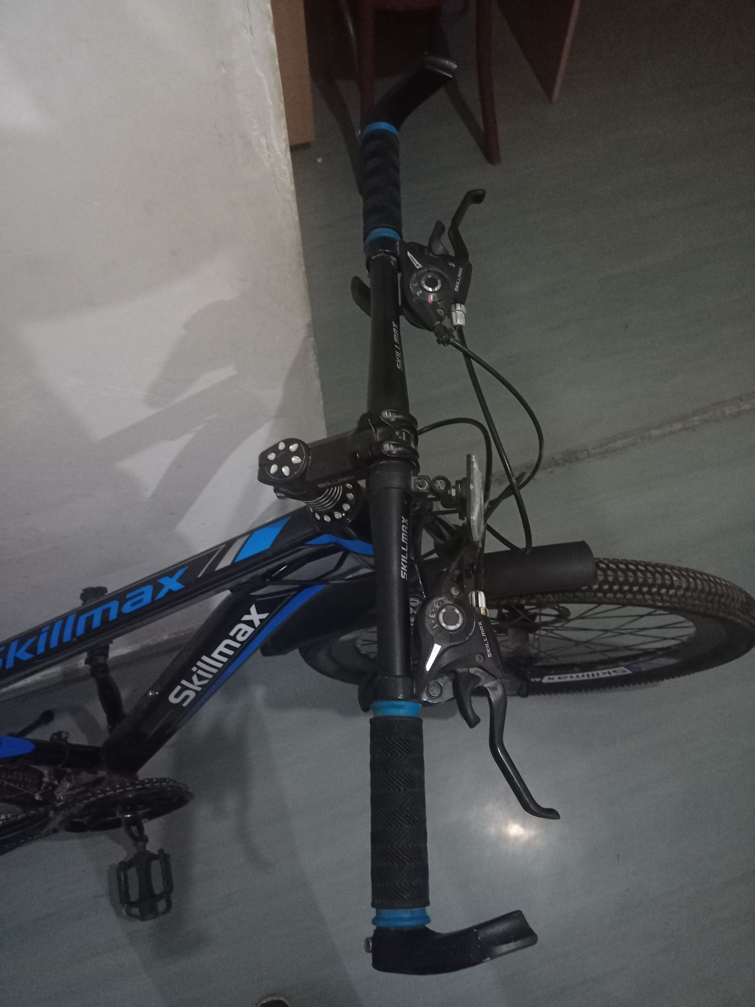 Продам велосипед взрослый Skilmax