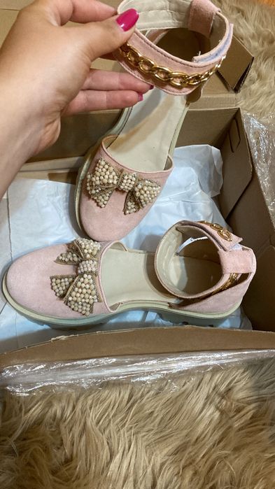 Pantofi eleganti piele