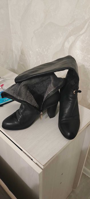 Продам обувь зима и осень