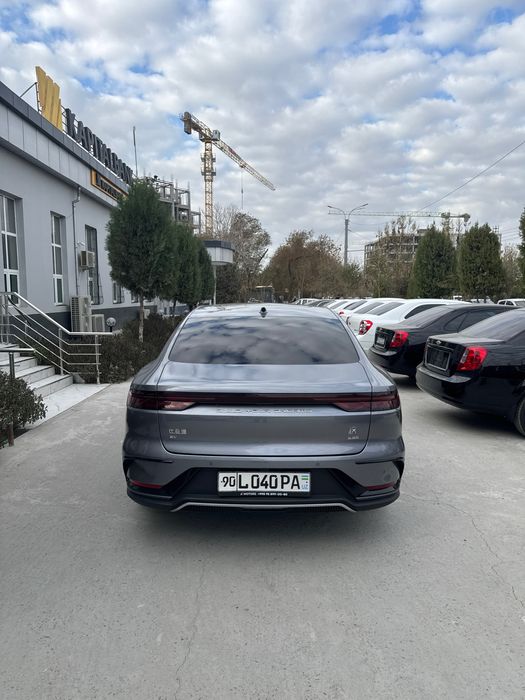 Byd han 605 dual motor