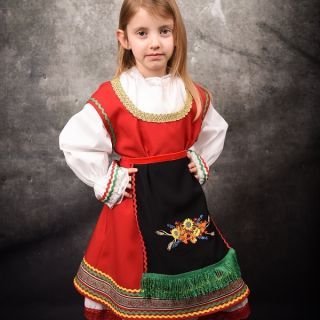 Стилизирани детски носии