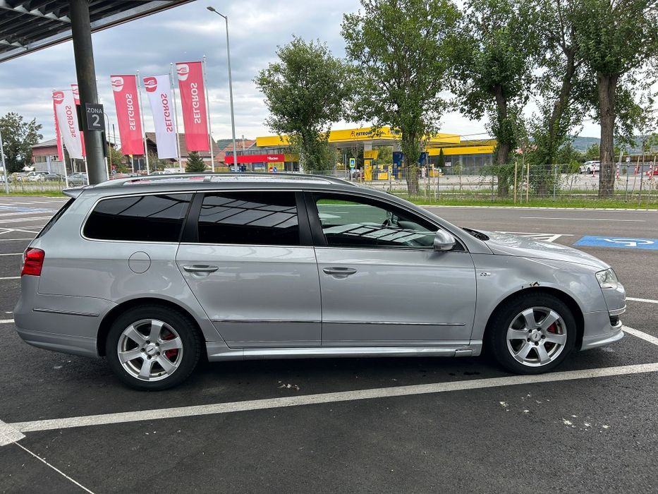 Vând Passat B6 R