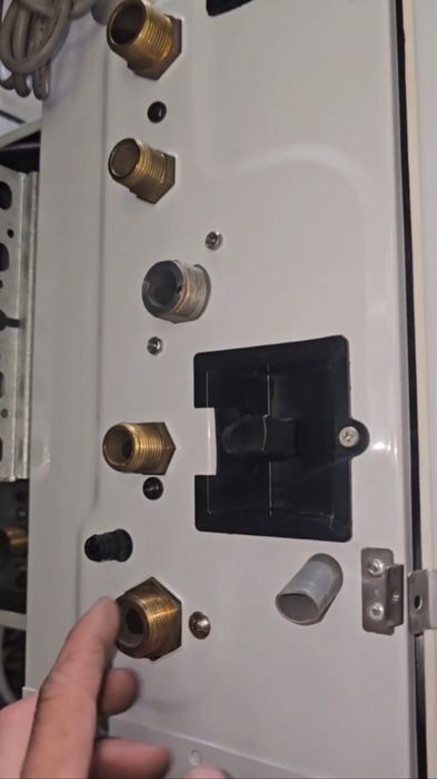 Акфа котел 24 б/у теплообменник тешилган колгани соз холатда