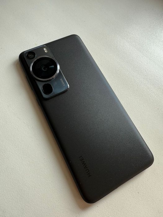 Продаю Huawei P60 pro 8/256
Состояние как новый, есть микро царапины н