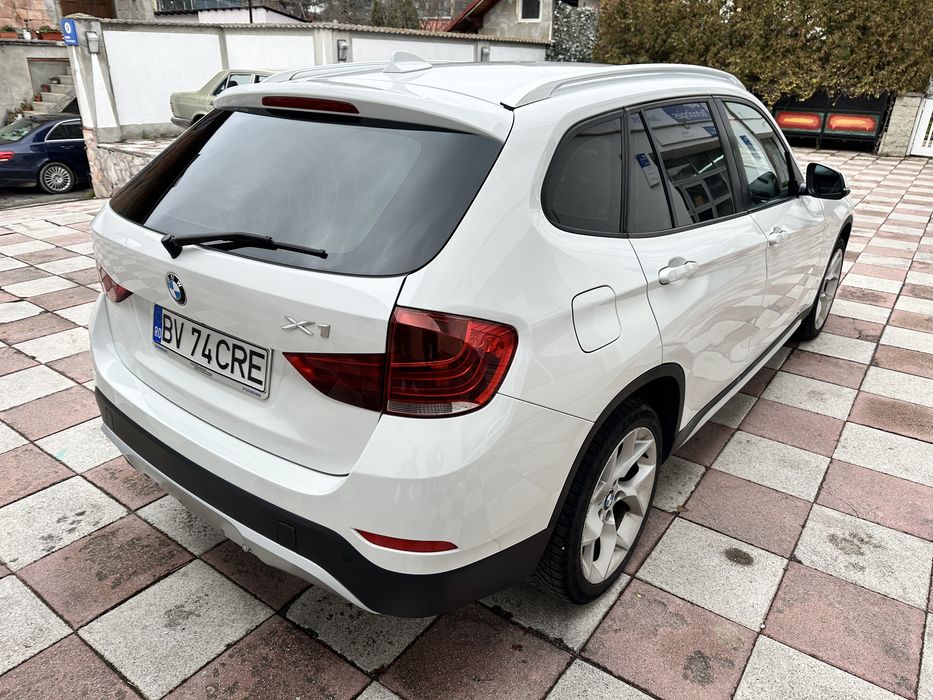 BMW X1 xDrive 2013