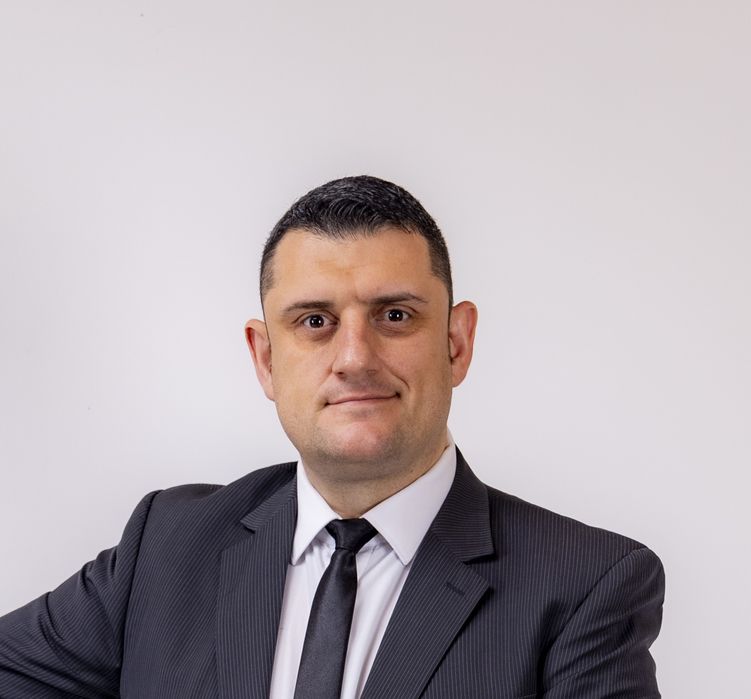 DJ ,Жива музика озвучаване за вашият празник !!!