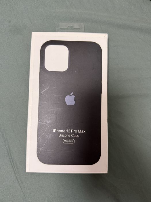 2 Huse Iphone 12 pro Max