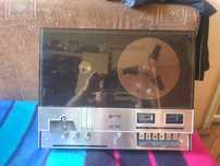 se vinde magnetofon unitra zk 240