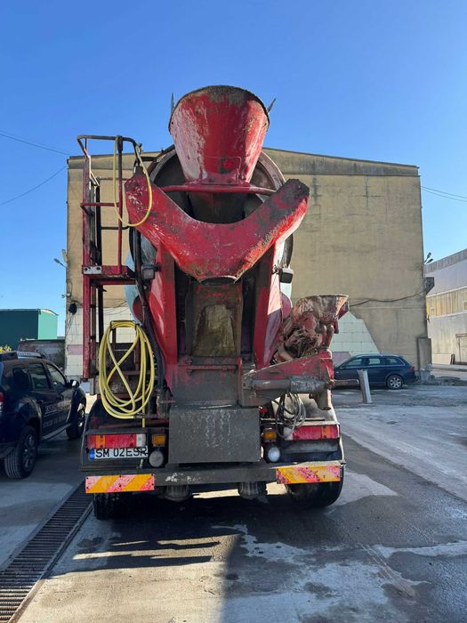 Scania autobetoniera tip P114GB 8X4