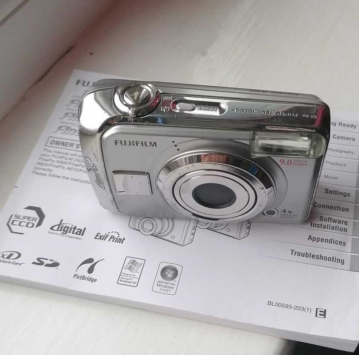vand camera foto FUJIFILM FinePix A900