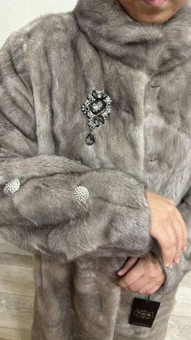 Норкавая шуба новая