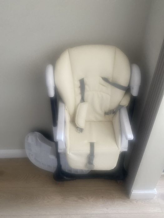 Стол для кормления