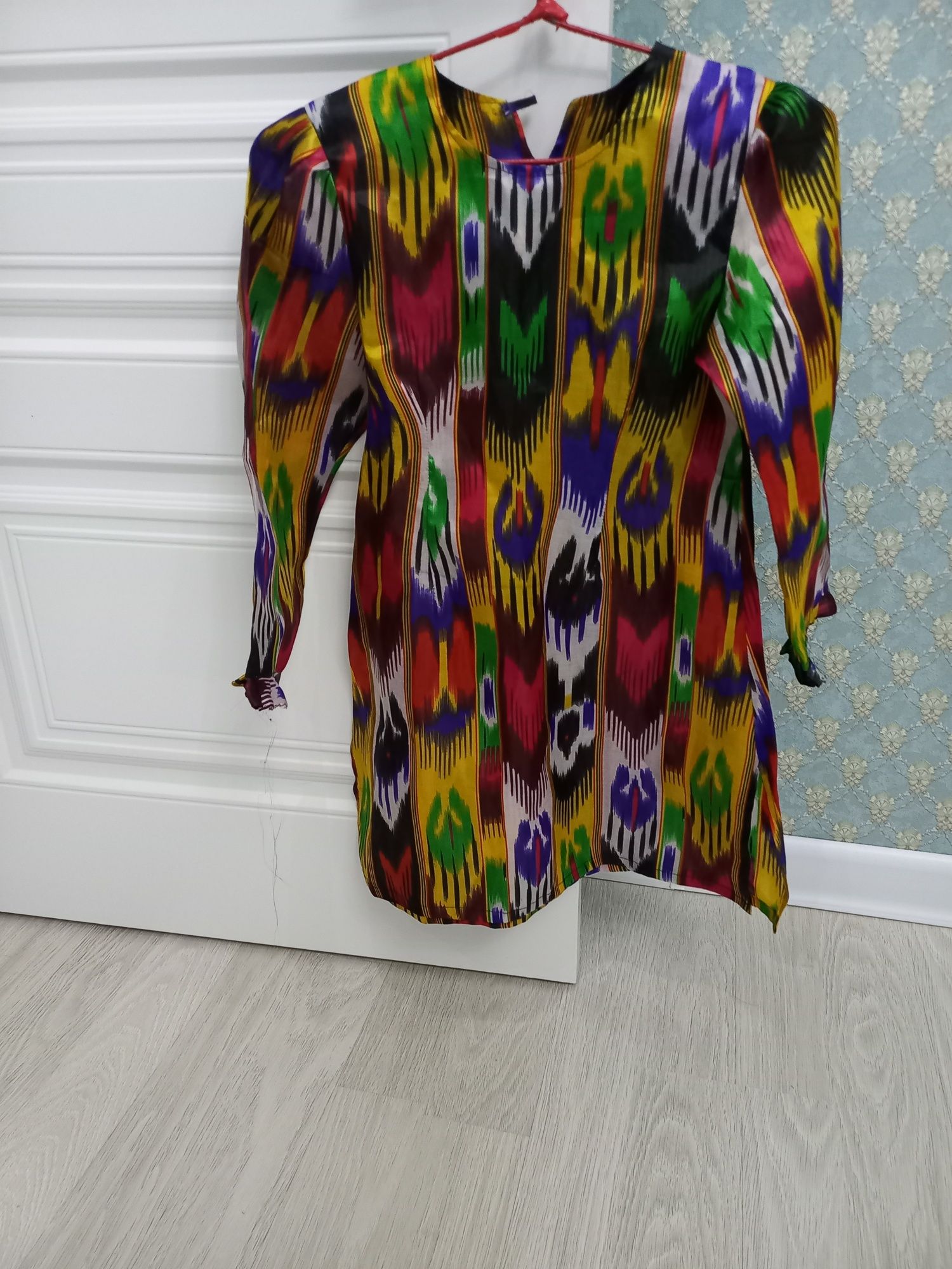 Продаётся узбекский костюм