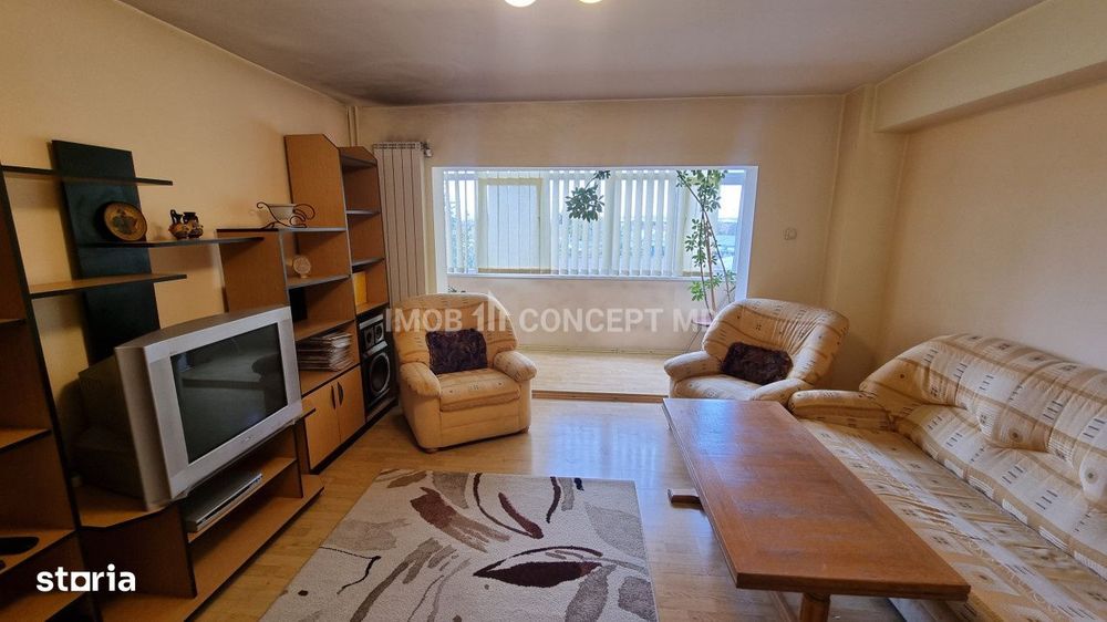 Inchiriere apartament 3 camere, spatios, in zona Democratiei