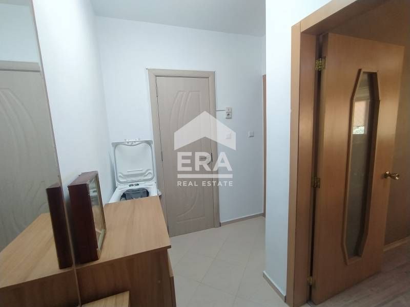 Дава се под наем Двустаен апартамент в Варна, Операта - 60 кв.м за 614 € - Снимка #9