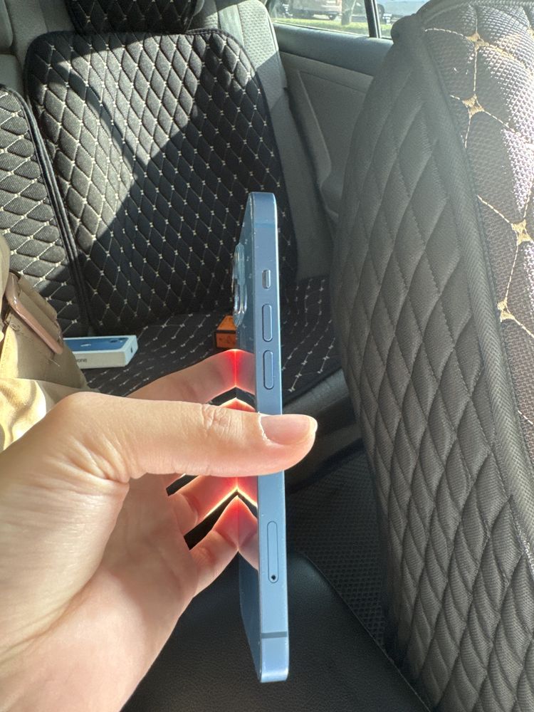 iPhone 13 продам