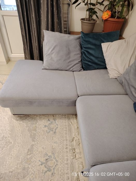 Продам диван в отличном состоянии