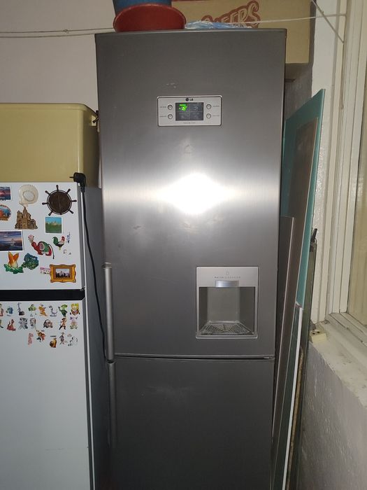 Продам холодильник