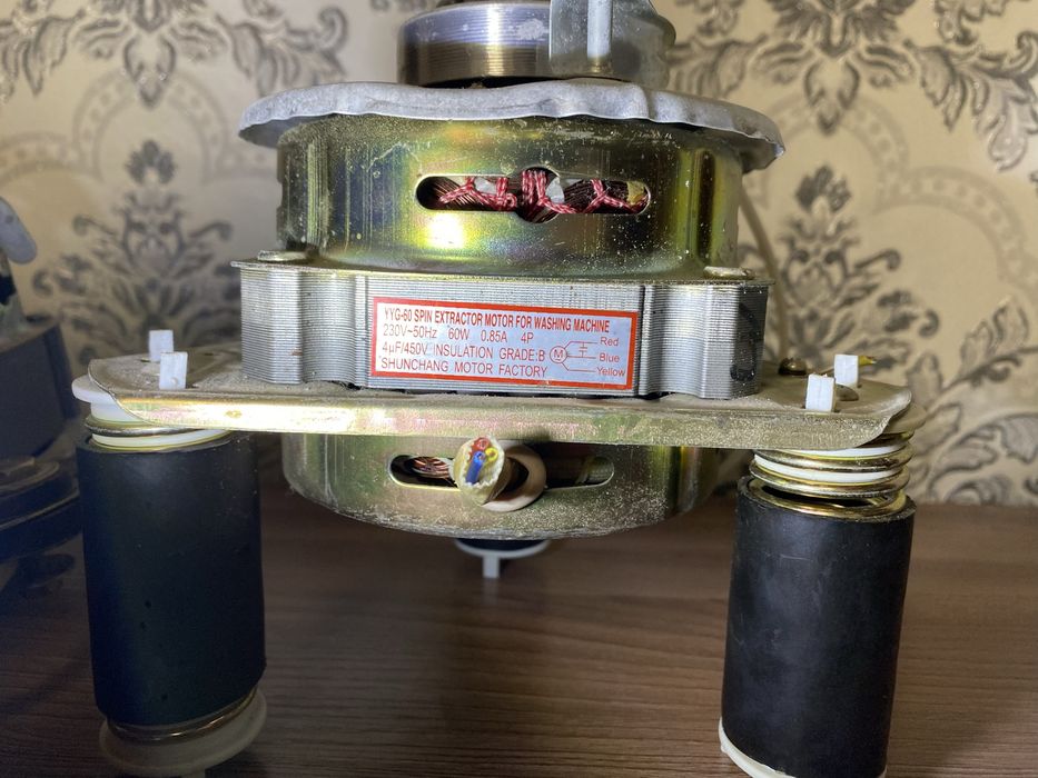 Продам электродвигатели от стиральной машины механика