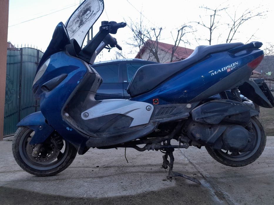 Motor malaguti 250