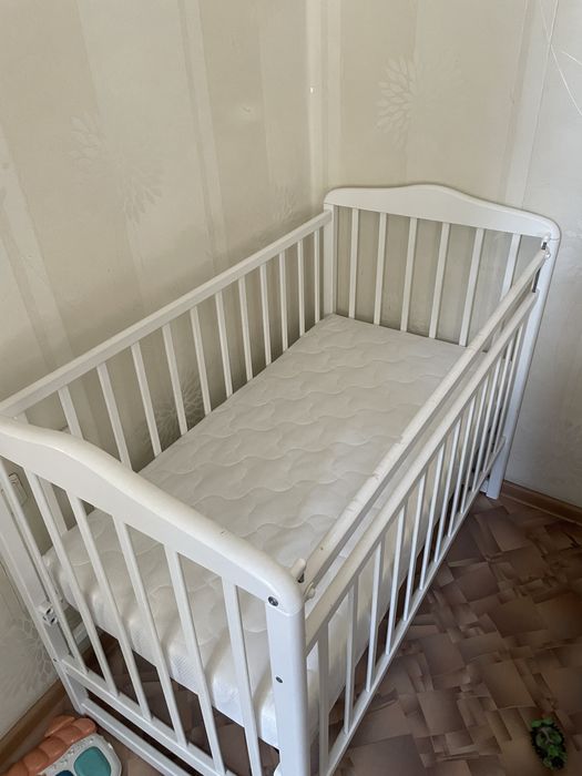 Продается детская кроватка