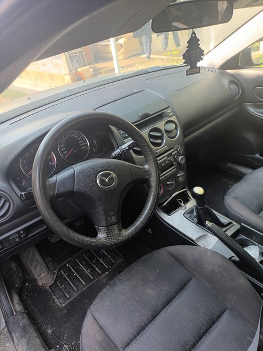 Vând Mazda 6 2003