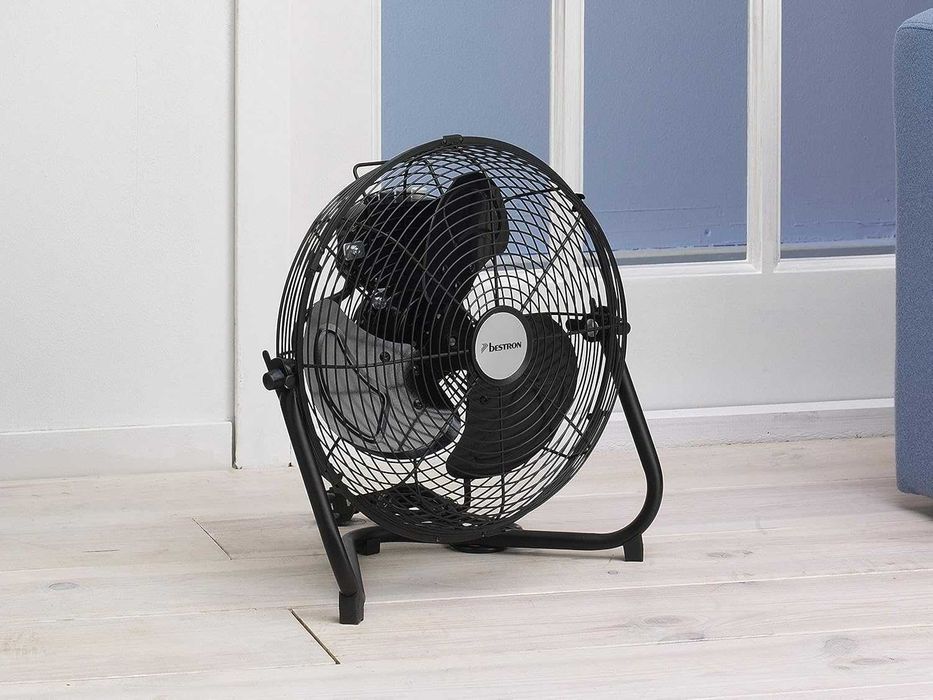 Ventilator de podea Bestron in stil retro