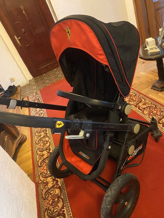 Carucior 3 in 1 Trio Ferrari Beebop, utilizat, in stare foarte buna
