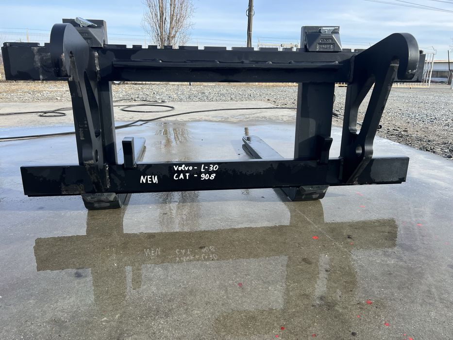 Furcii paleti pt incarcatoare ,manitouri si buldoexcabatoae