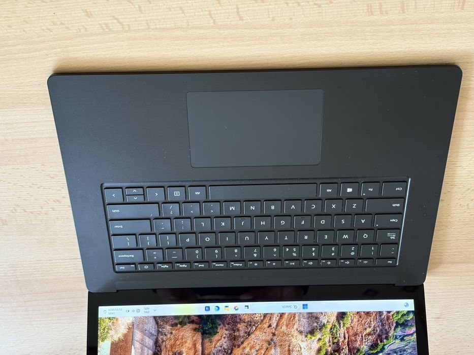 Microsoft Surface Laptop 3, 15" Touch, Intel i5-1035G7, 16/256GB