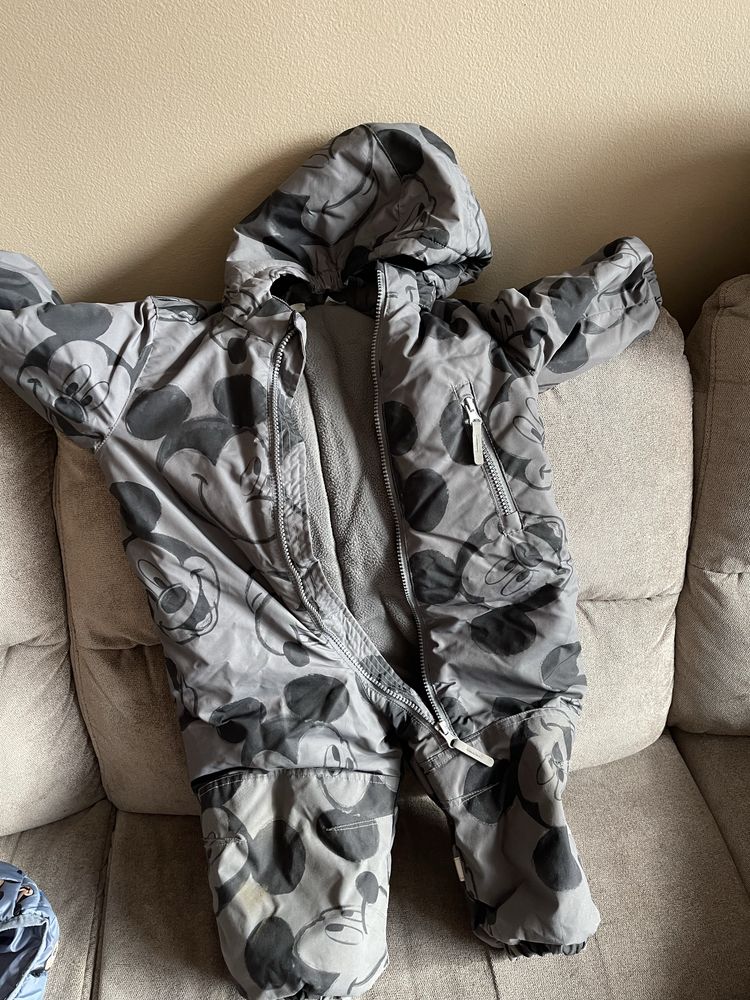 Космонавт, дъждобран, гащеризон, преходно яке Mayoral, Zara, Зара, H&M