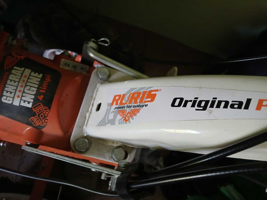 Vând motocultor Ruris 710 Acc