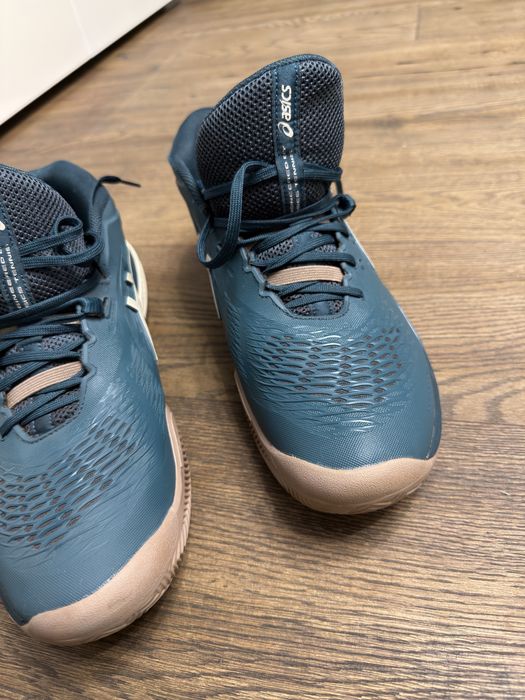 Нови тенис маратонки Asics