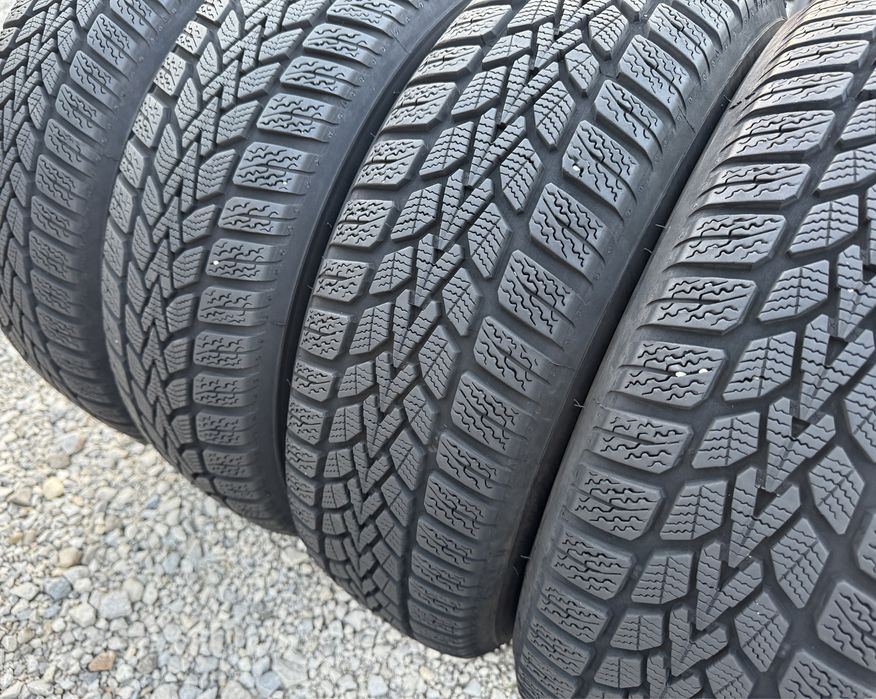 Зимни гуми Dunlop 185/65/15, Dot: 40/19