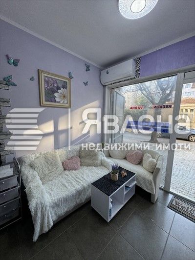 Продава се Магазин в Варна, Окръжна болница - 25 кв.м за 2200 €/кв.м - Снимка #4