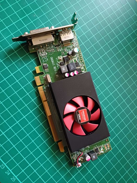 Placa vid eo lowprofile RADEON R5 240 retea