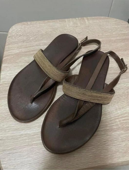 Sandale de piele Inuovo 35