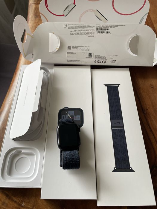 Apple watch SE 2nd gen 40mm GPS