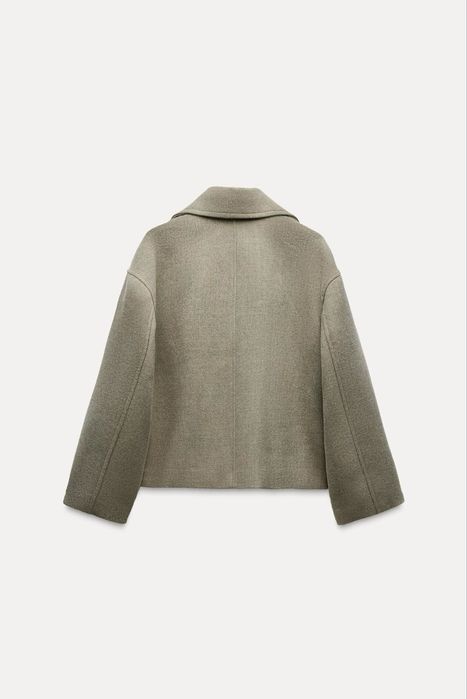 Zara късо палто/ XS размер/ чисто ново!