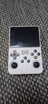 Consola retro R36s, 64 GB, peste 15000 de jocuri